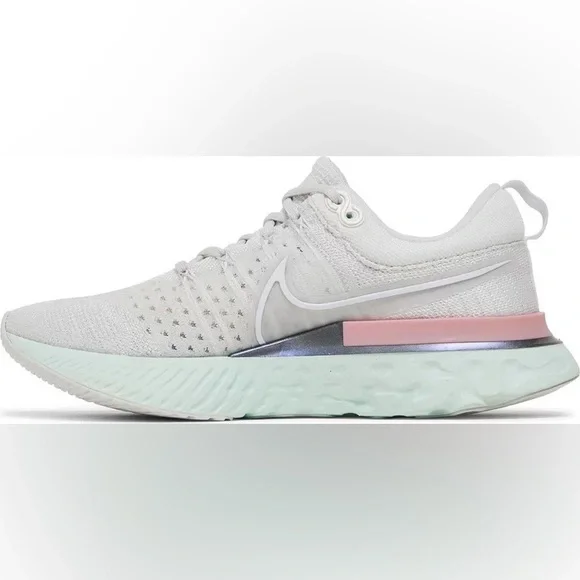 Nike React Infinity Run Flyknit 2 'Platinum Tint' - Picture 4 of 6